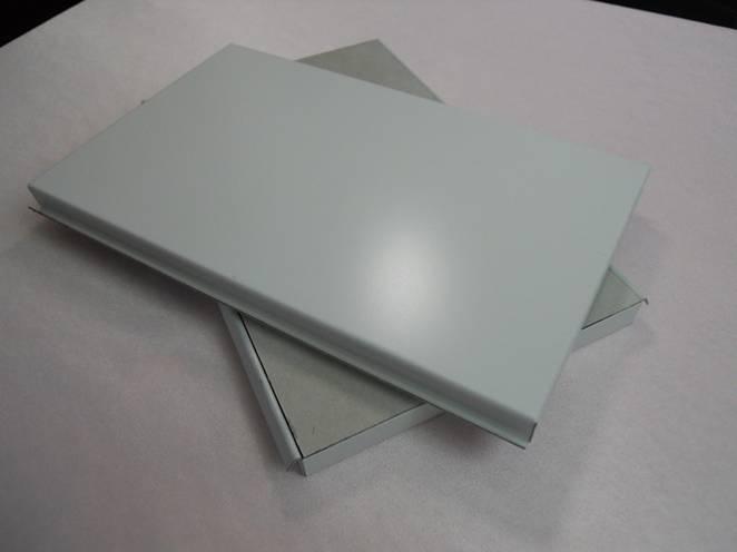 Color steel plate